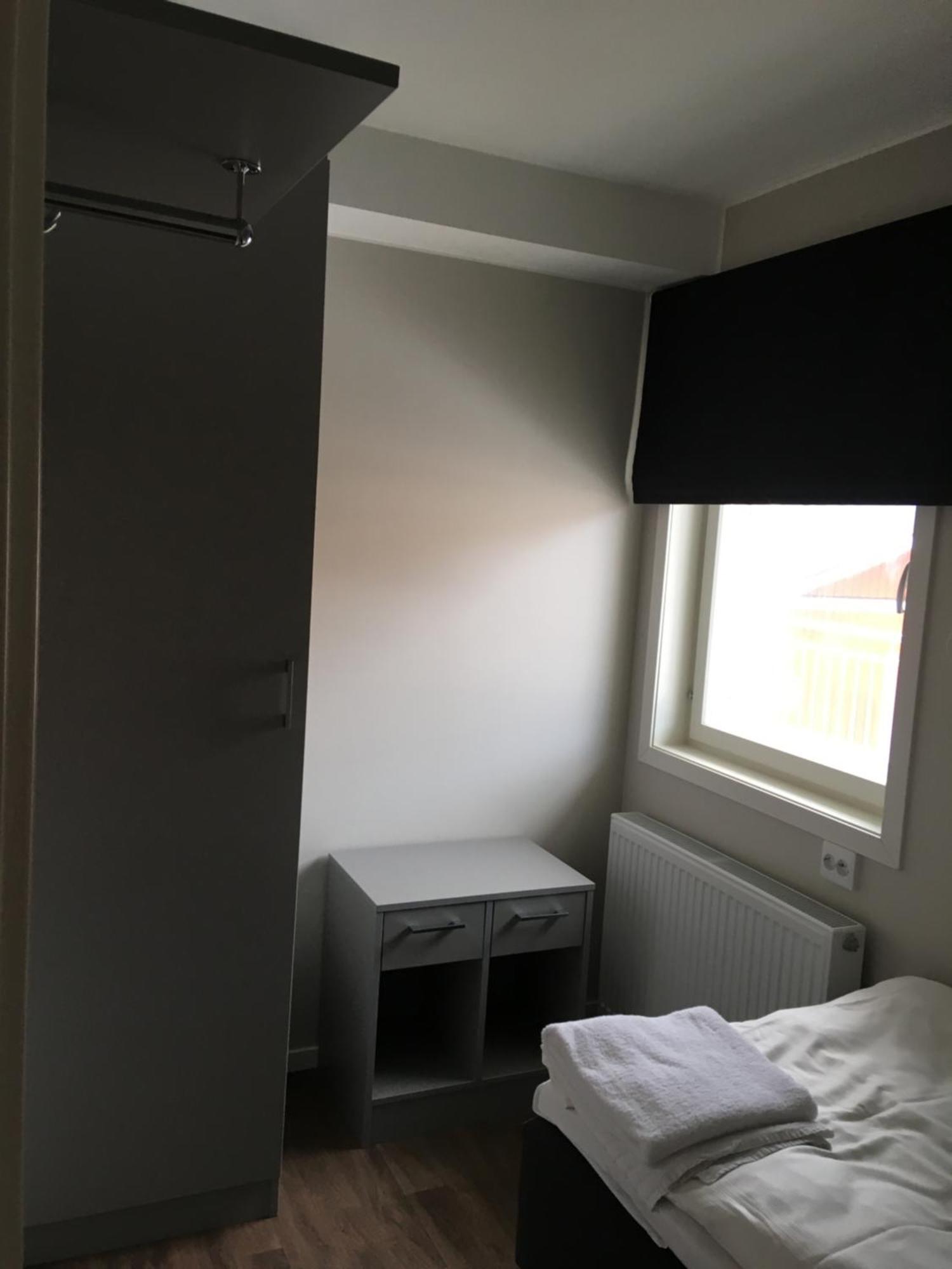 Land-Inn Motel Rosersberg エクステリア 写真