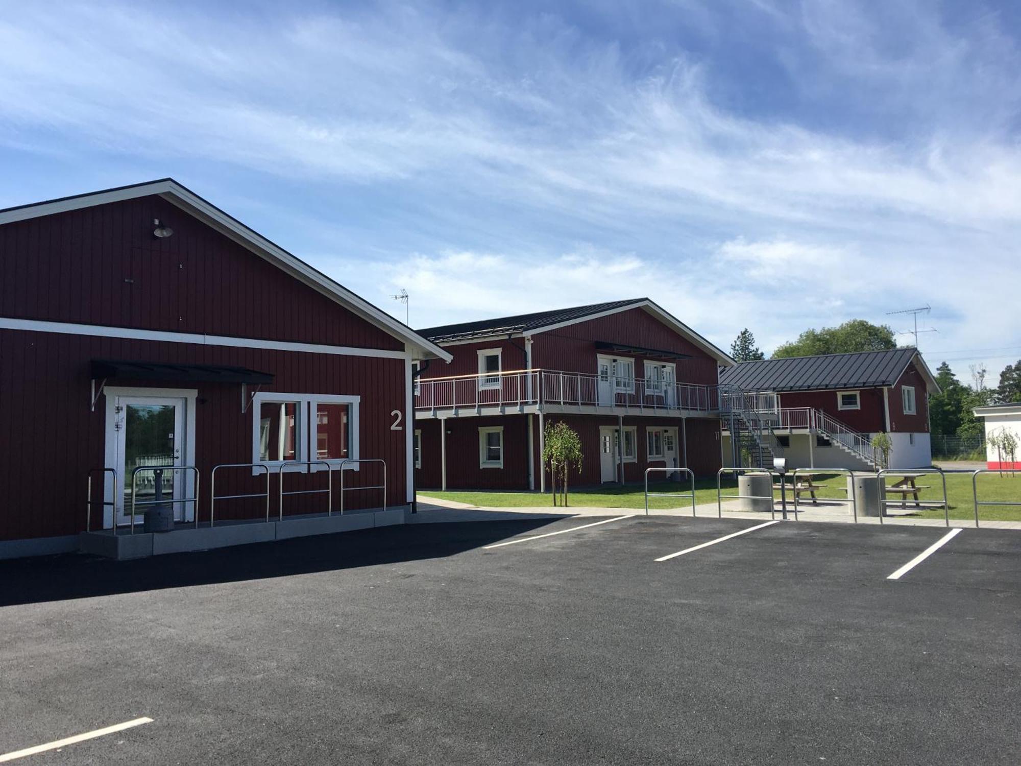Land-Inn Motel Rosersberg エクステリア 写真